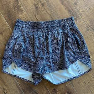 Lululemon tracker short